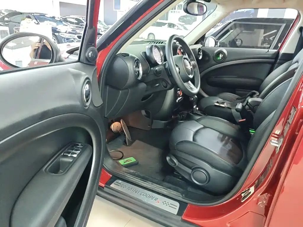 MINI Countryman 2014 — фото 16
