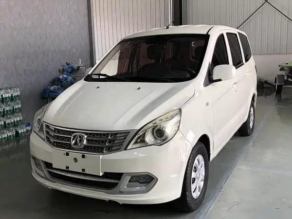 BAIC M20 2017