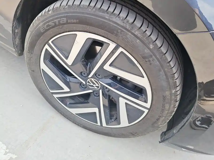 Volkswagen Sagitar 2023