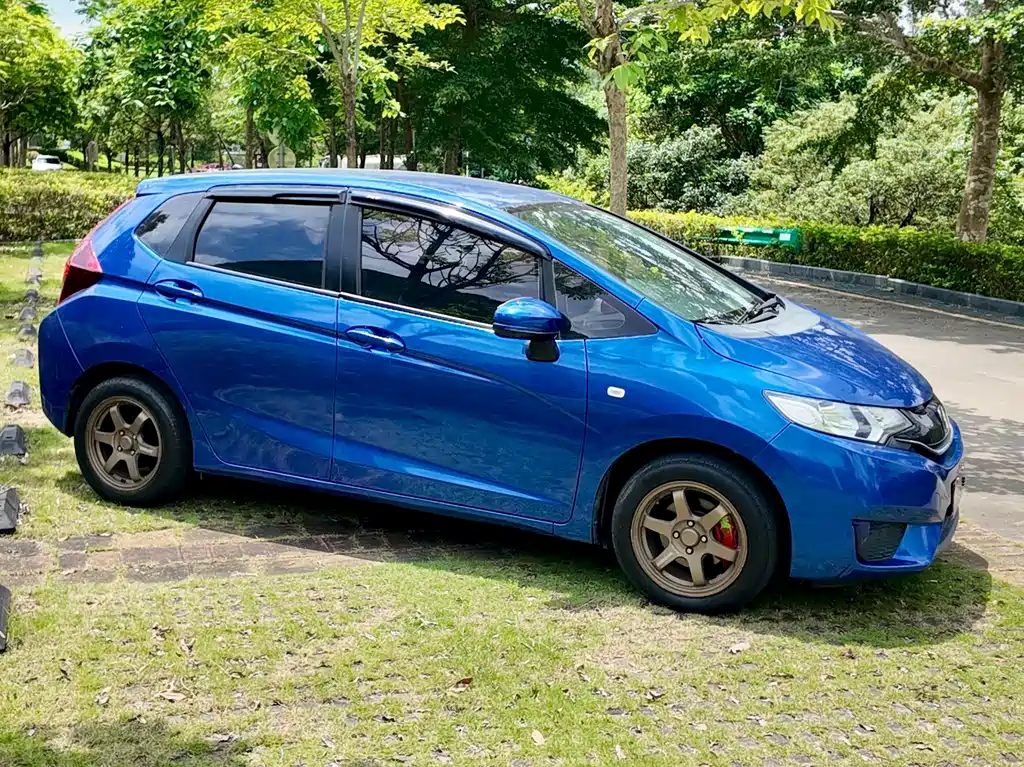 Honda Fit 2018 — фото 21