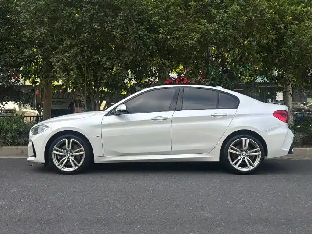BMW 1 Series 2019