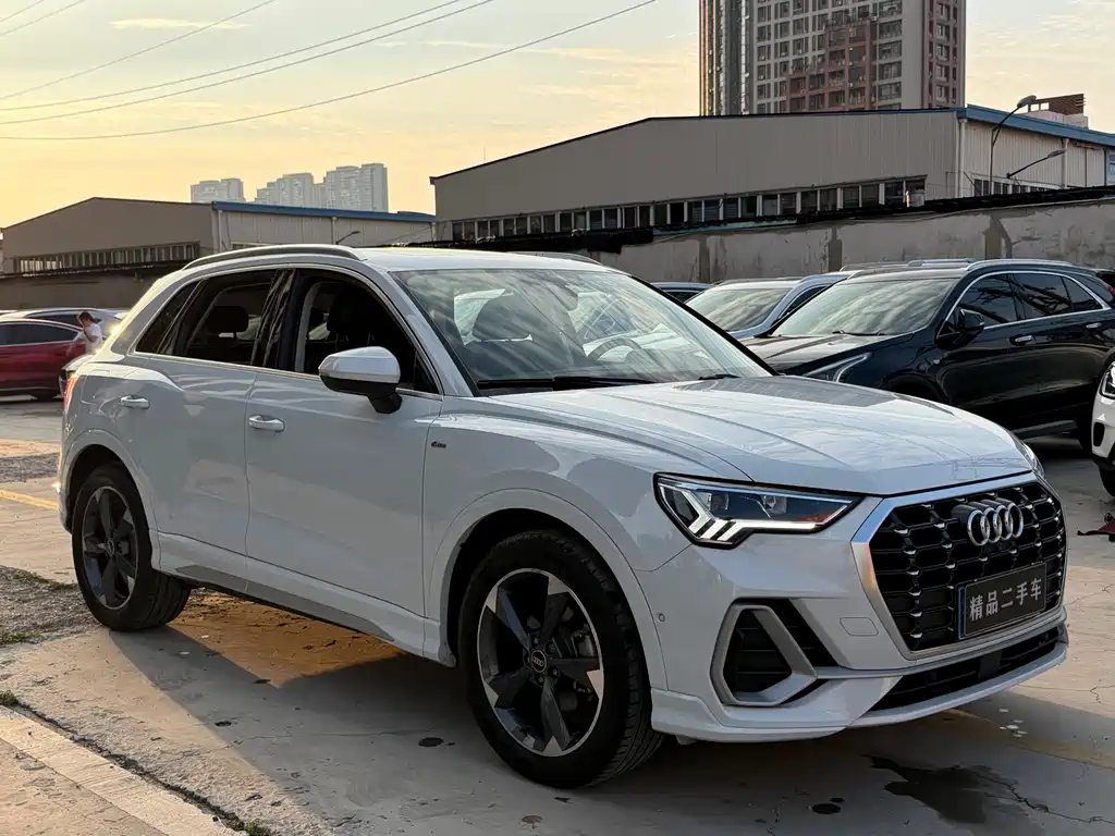 Audi Q3 2022