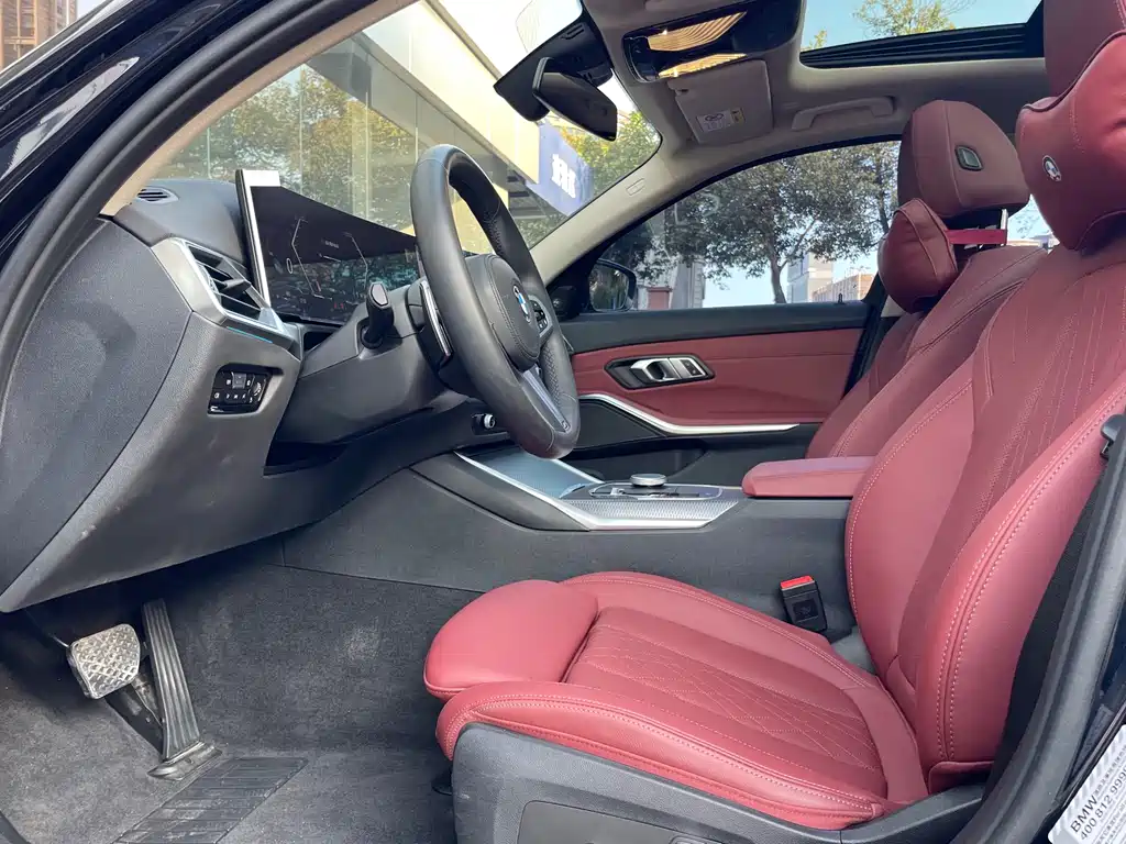BMW 3 Series 2023