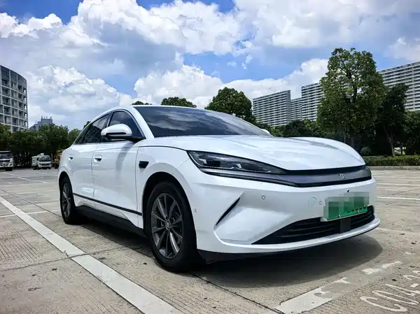 BYD Qin L 2025