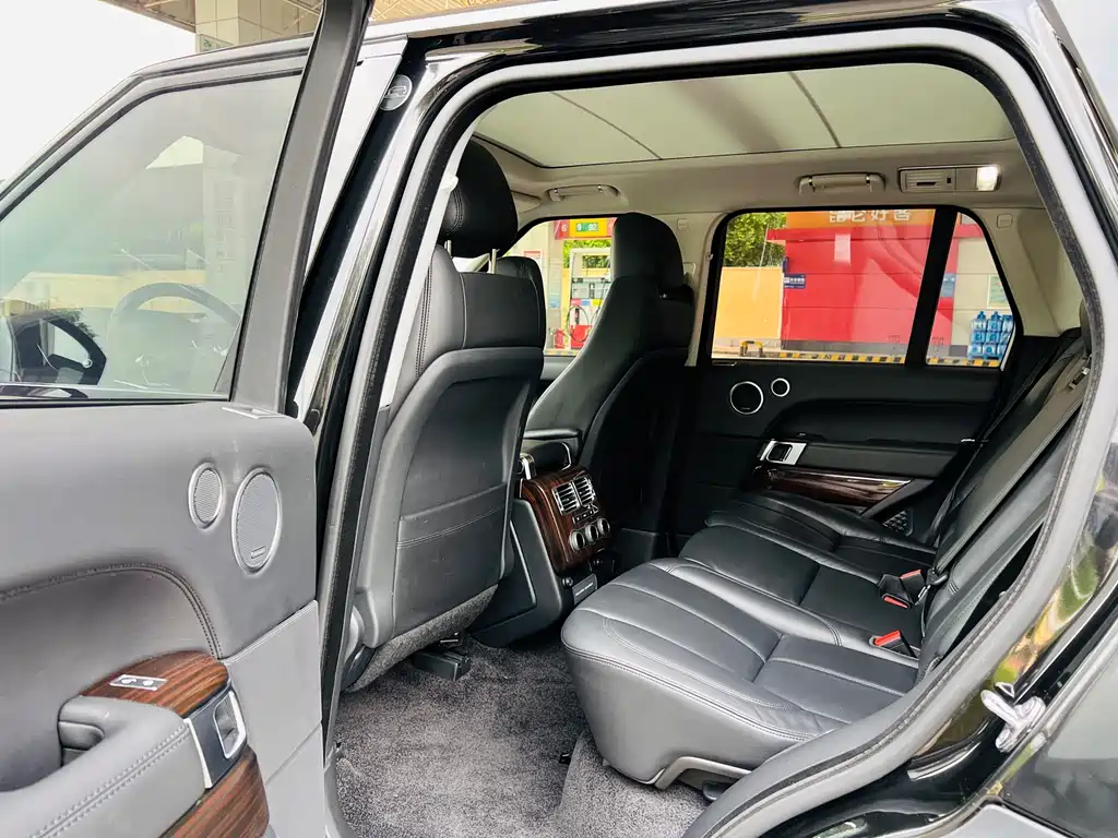 Land Rover Range Rover 2018