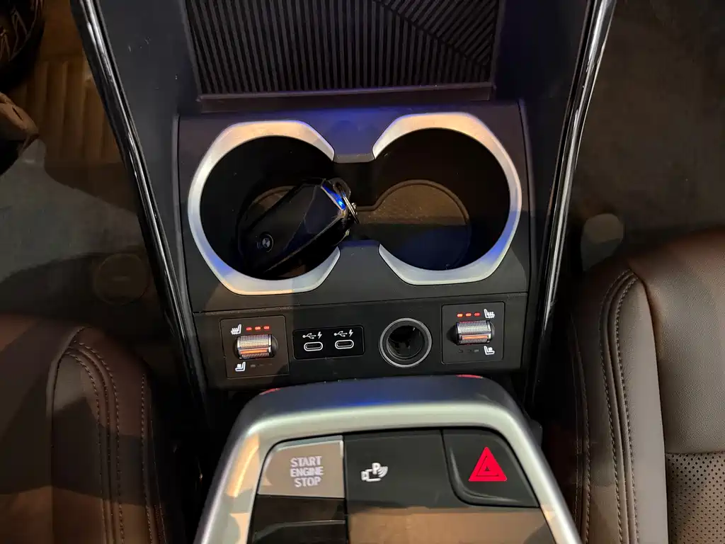 BMW X1 2023 — фото 16