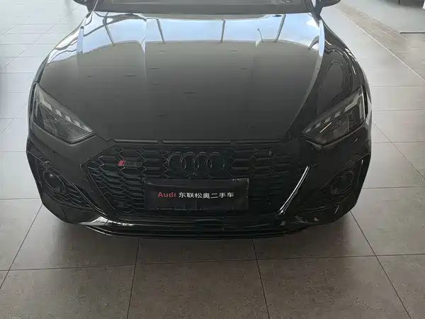 Audi RS 5 2023