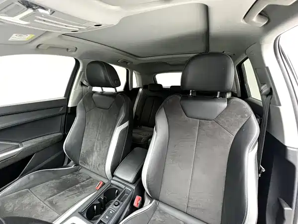 Audi Q3 2021
