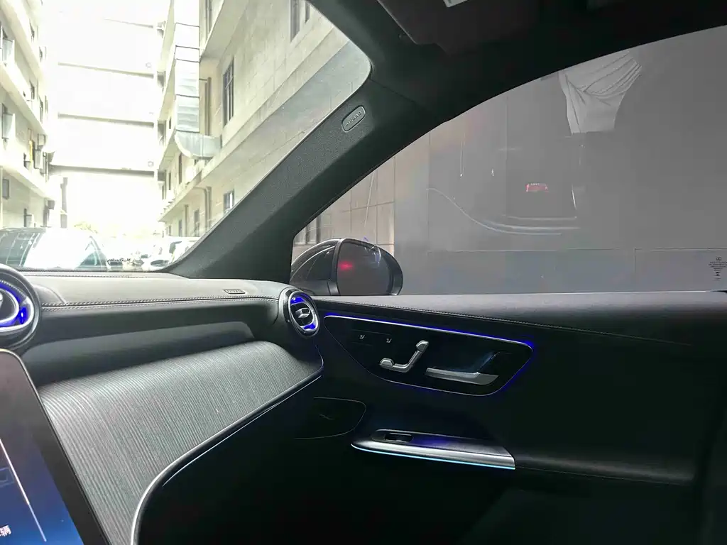Mercedes-Benz GLC 2024