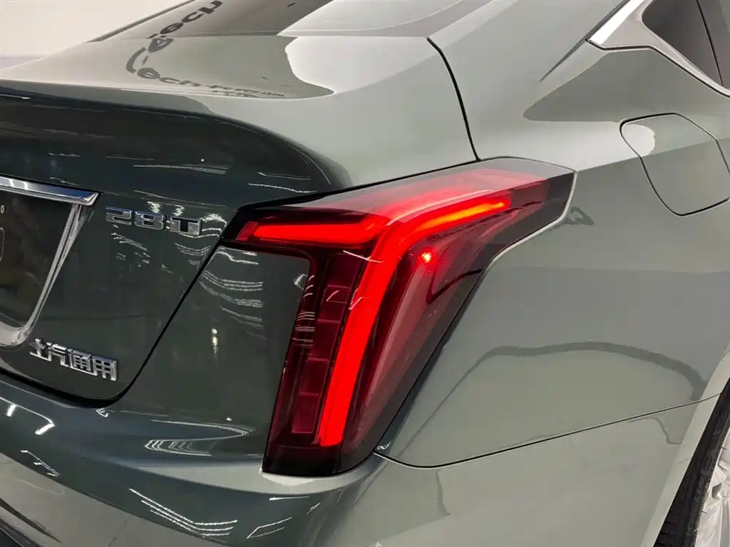 Cadillac CT5 2021 — фото 10