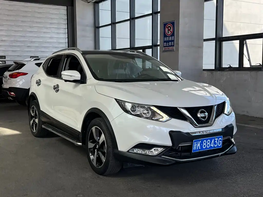 Nissan Qashqai 2018 — фото 2