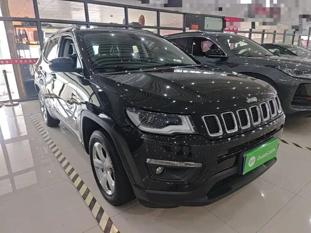Jeep Compass 2018 — фото 4