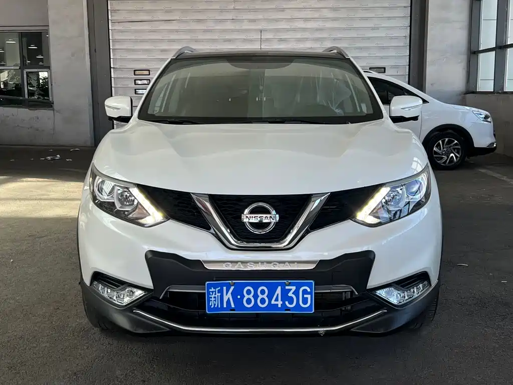 Nissan Qashqai 2018 — фото 1