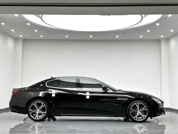 Maserati Quattroporte 2017