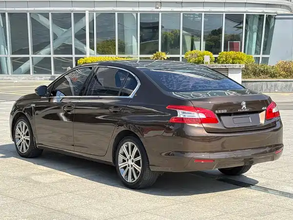 Peugeot 408 2017