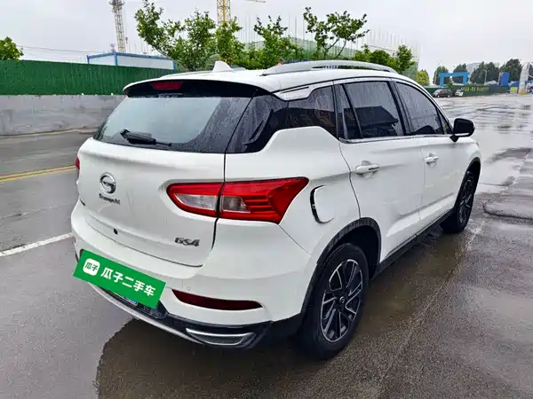 GAC Trumpchi GS4 2017