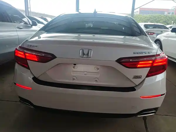 Honda Inspire 2022