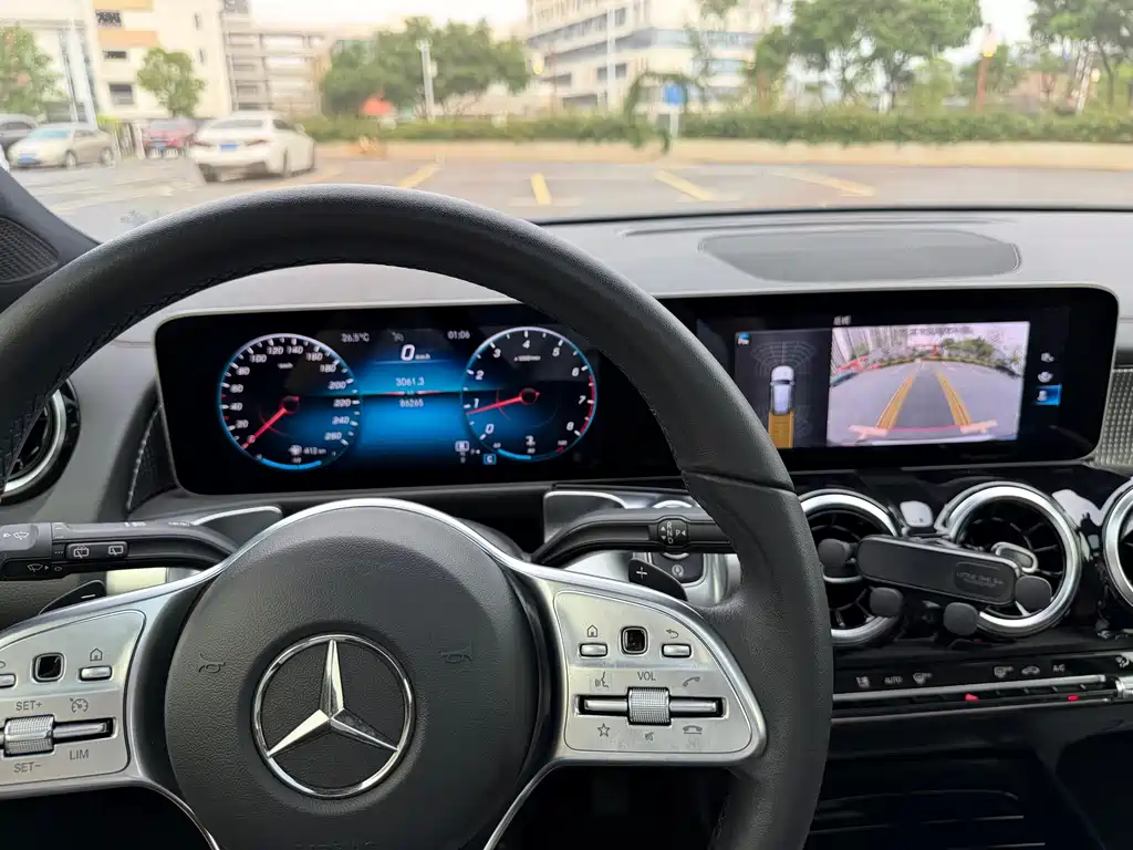 Mercedes-Benz GLB 2020 — фото 20