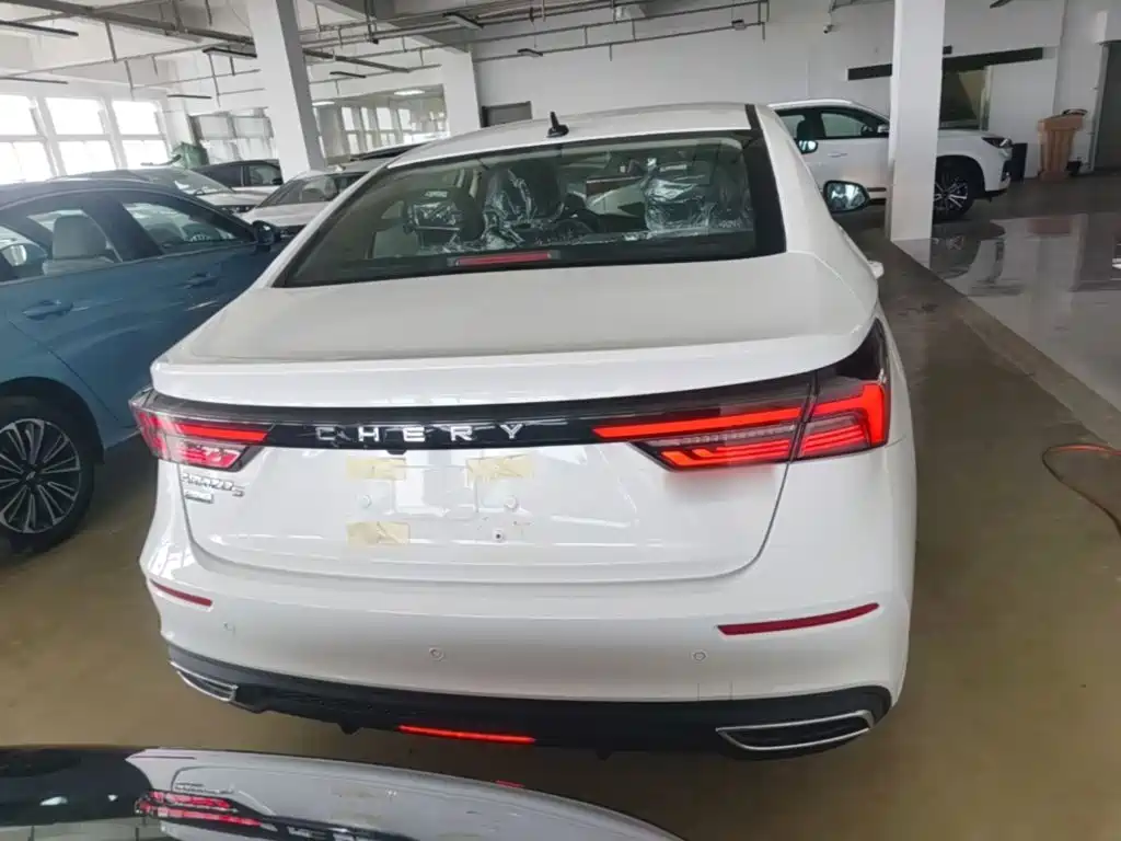 Chery Arrizo 5 PLUS 2026