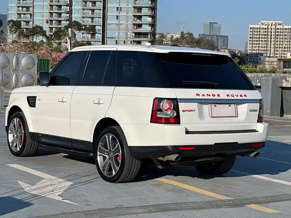 Land Rover Range Rover Sport 2012