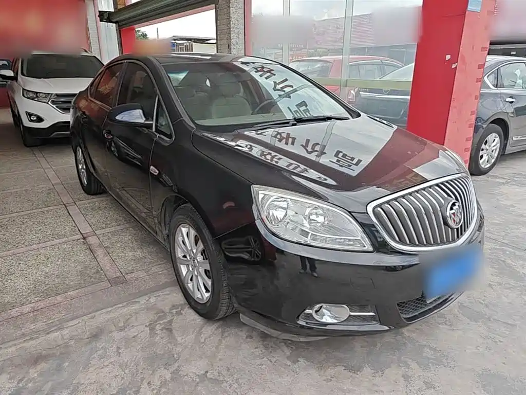 Buick Excelle 2015 — фото 4