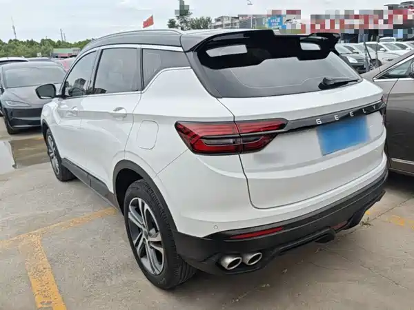 Geely Binyue 2021