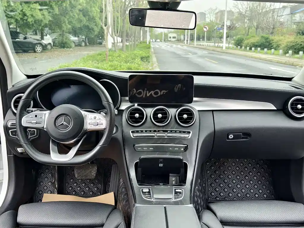 Mercedes-Benz C-Class 2021 — фото 15
