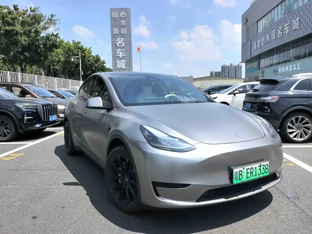 Tesla Model Y 2023 — фото 4