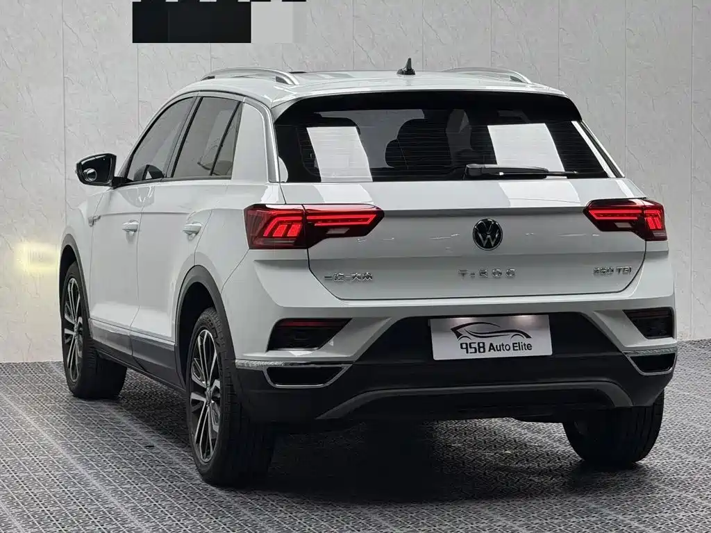 Volkswagen T-Roc 2022 — фото 11