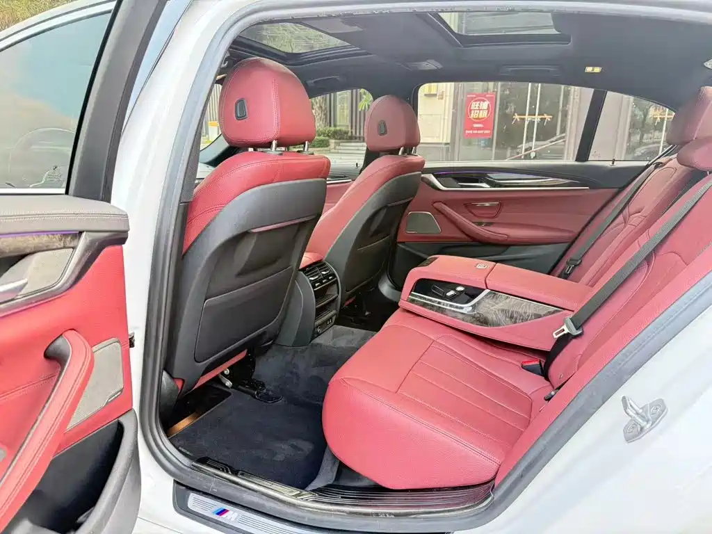 BMW 5 Series 2020