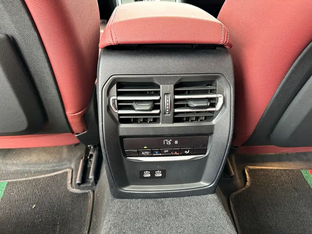 BMW 3 Series 2021 — фото 13