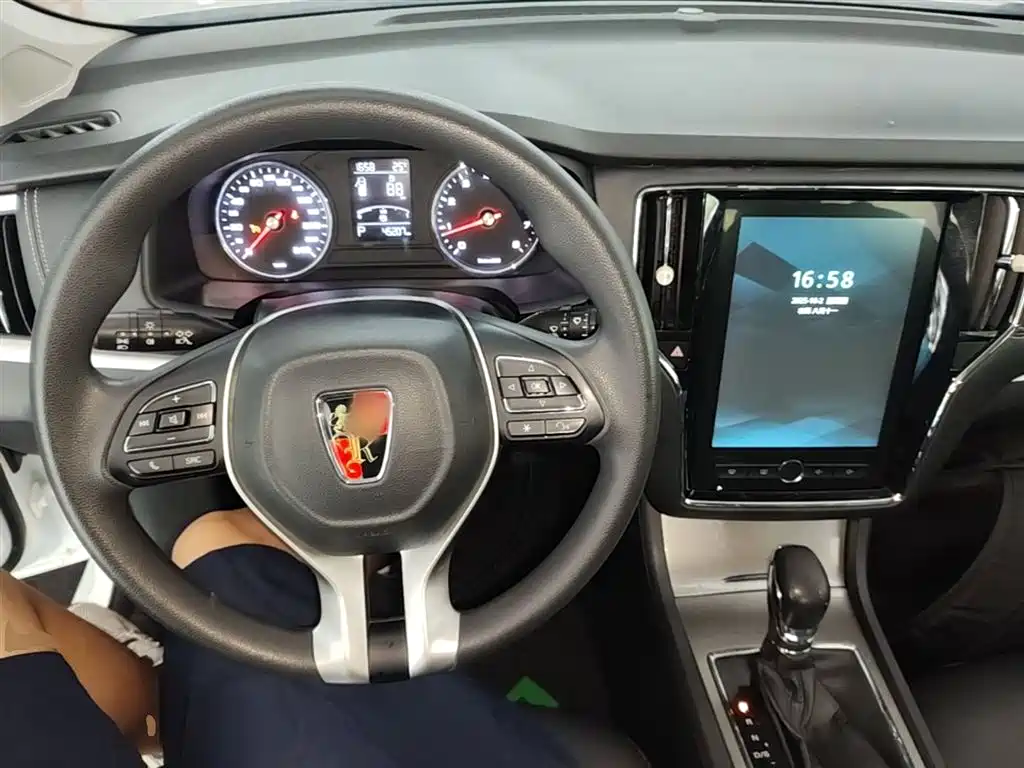Roewe i6 Classic 2020 — фото 10