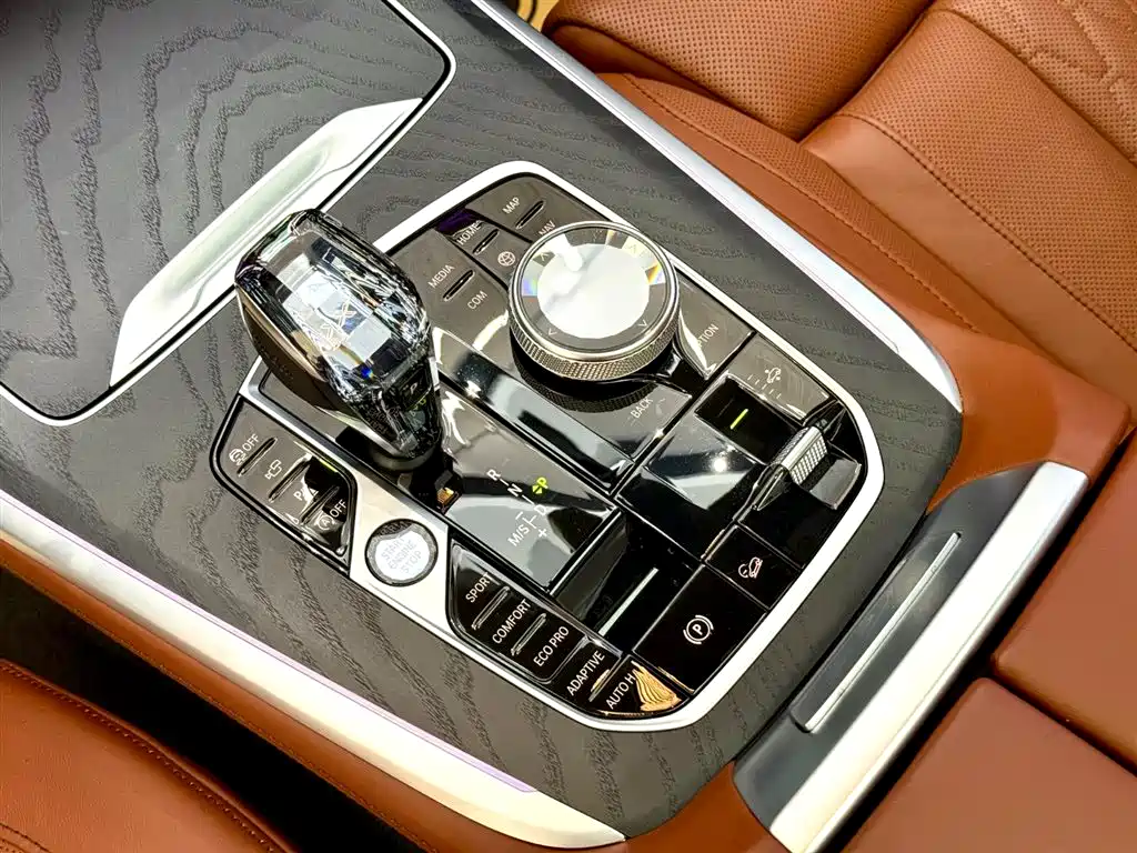BMW X7 2022 — фото 17
