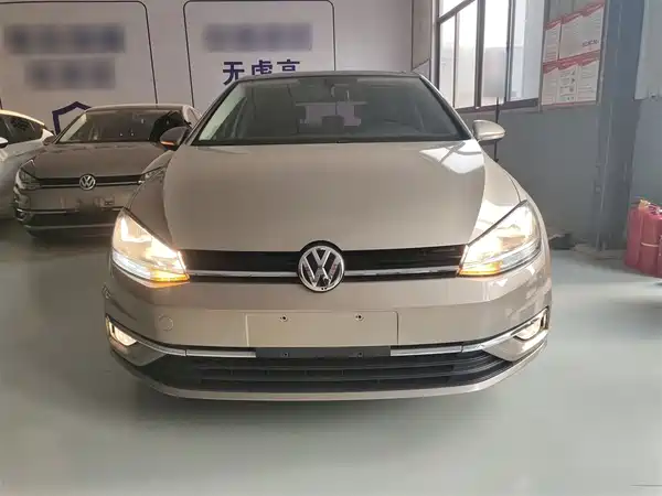 Volkswagen Golf 2020