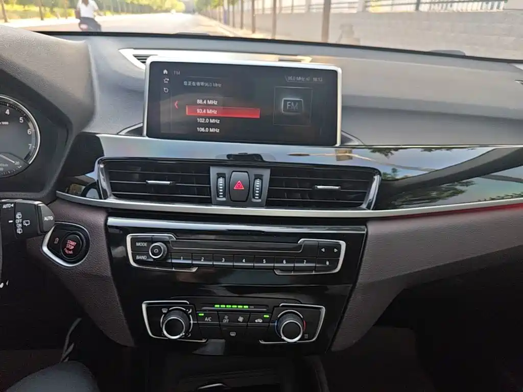 BMW X1 2020 — фото 13
