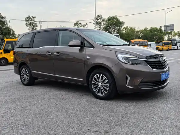 Buick GL8 2021