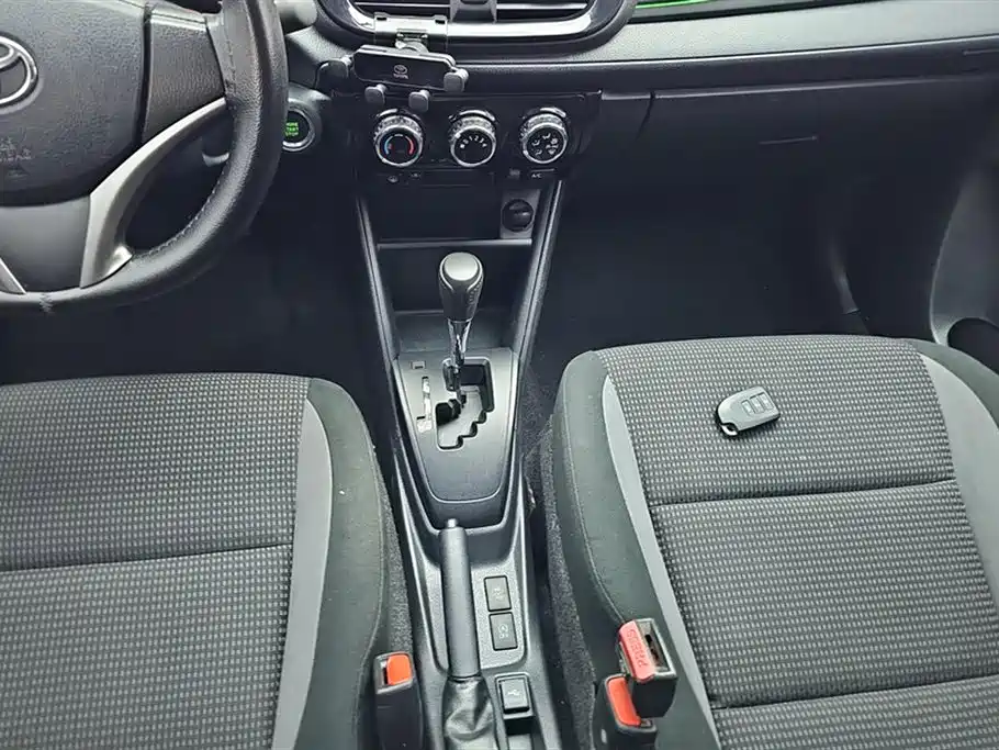 Toyota Vios 2023 — фото 16
