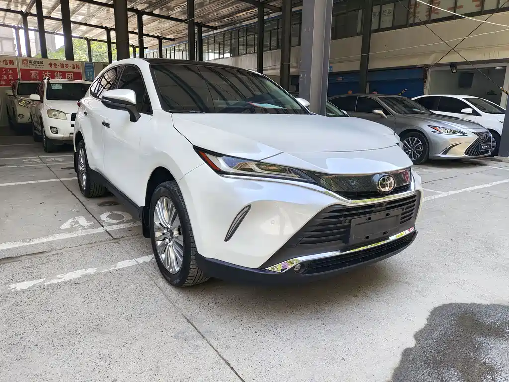 Toyota Harrier 2023 — фото 3