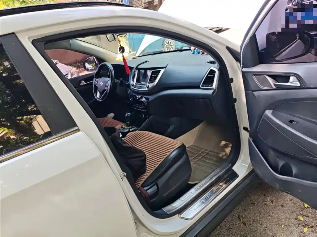 Hyundai Tucson 2016 — фото 20