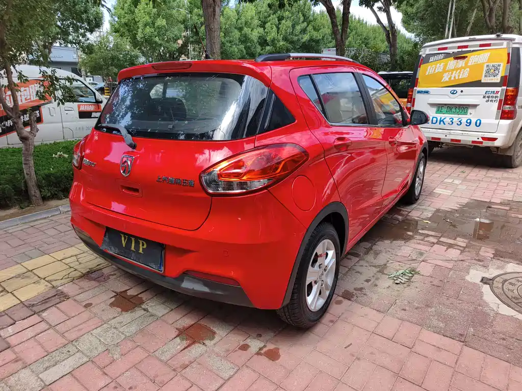 Baojun 310 2016