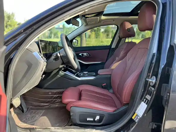 BMW i3 2023