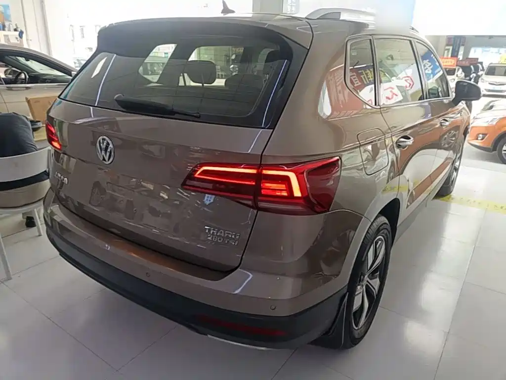 Volkswagen Tharu 2019 — фото 7