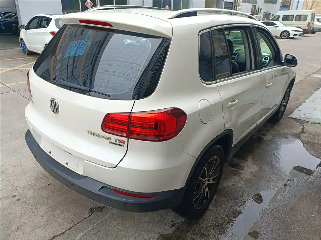 Volkswagen Tiguan 2016 — фото 7