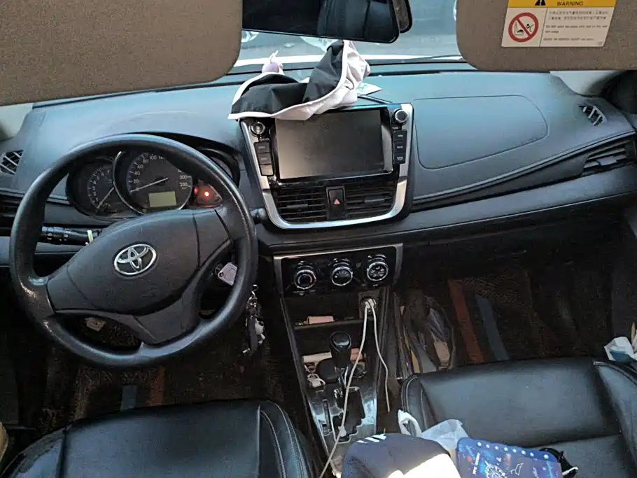 Toyota Vios 2017 — фото 12