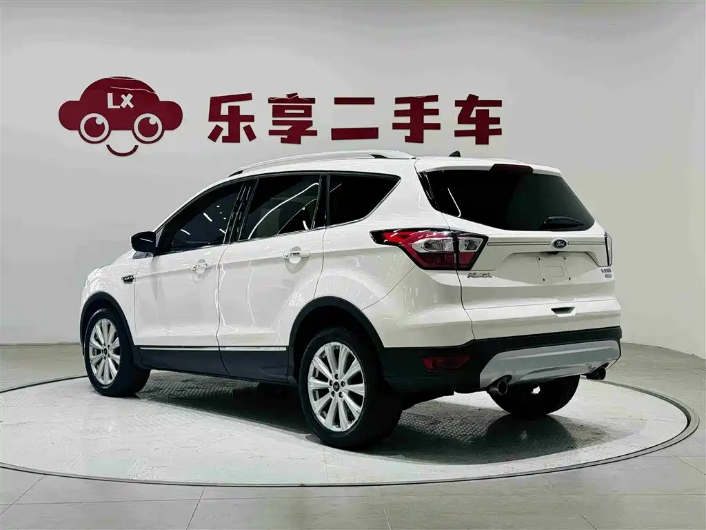 Ford Kuga 2017 — фото 3
