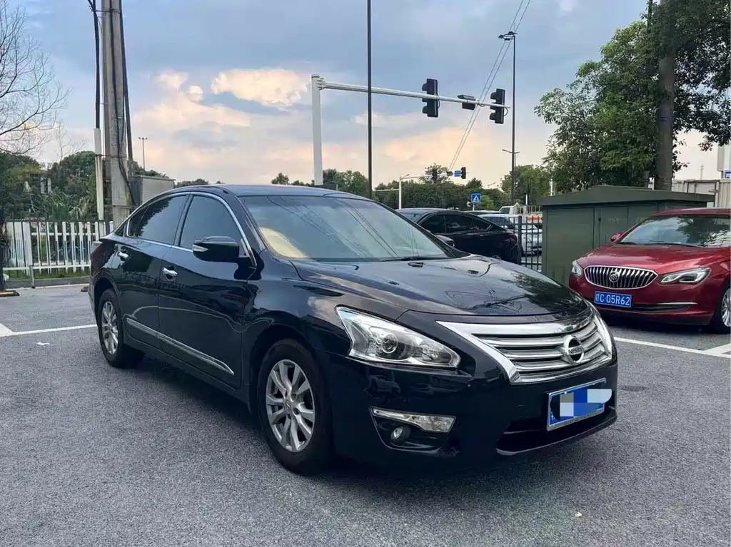Nissan Teana 2013