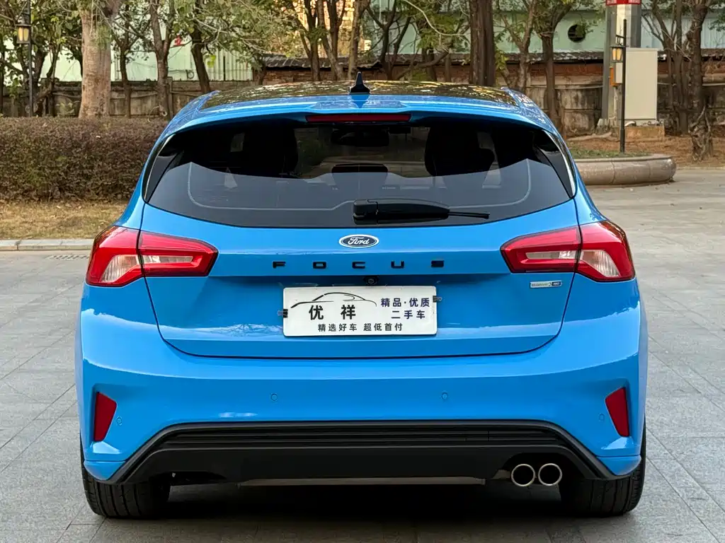 Ford Focus 2022 — фото 13
