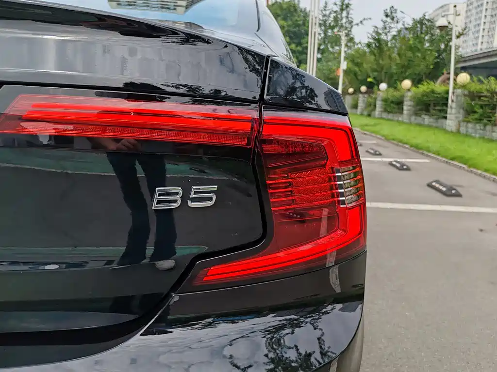 Volvo S90 2024 — фото 11