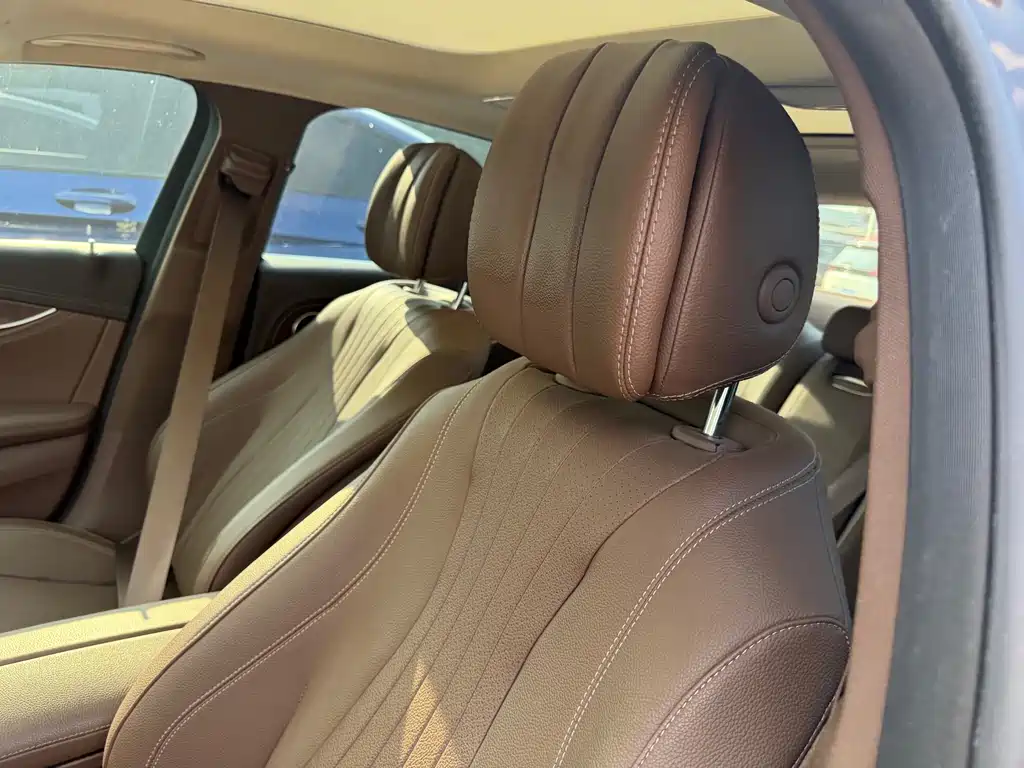 Mercedes-Benz E-Class 2020