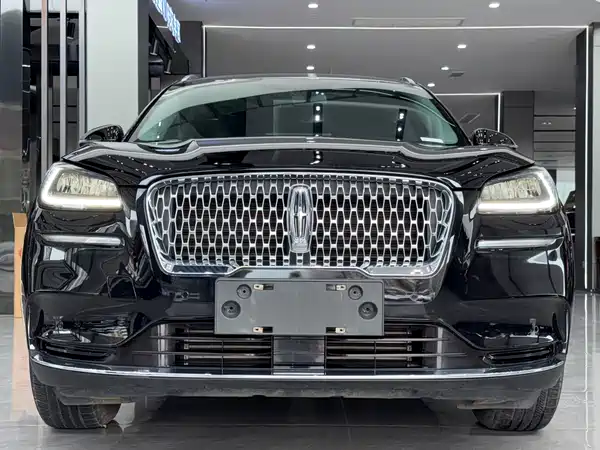 Lincoln Corsair 2021